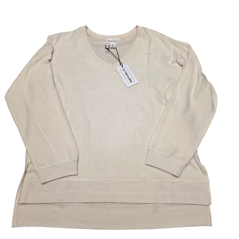 For The Republic Oversized V-Neck Sweater Size L NWT - Picture 5 of 9